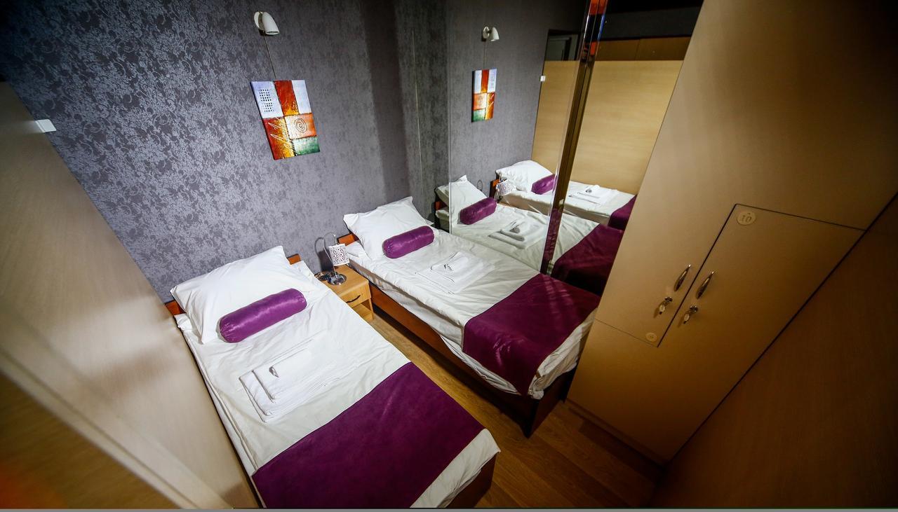 Hostel Inn Hotel&Hostel Баку Екстериор снимка