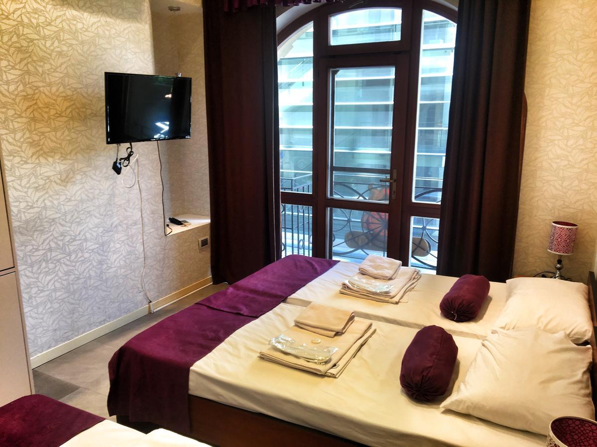 Hostel Inn Hotel&Hostel Баку Екстериор снимка